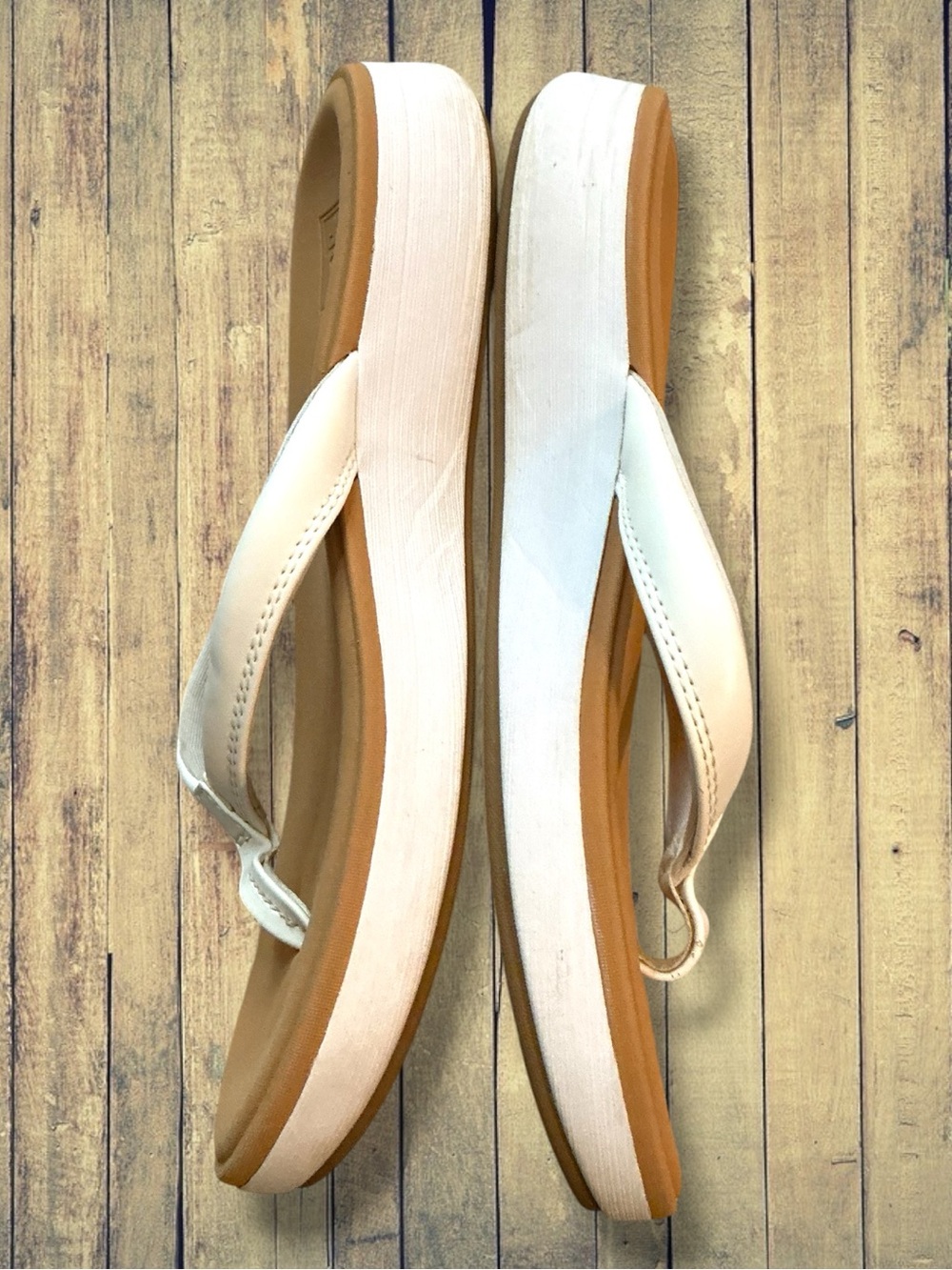 🌺Reef Cushion Cloud White Tan Women's Sandal - Picture 2 of 5